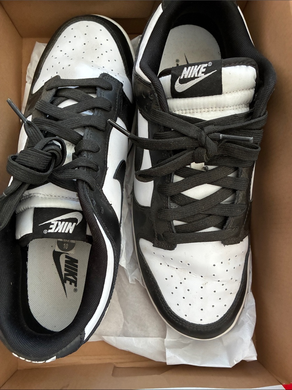 Nike Men’s Black and White panda Low-Top Sneakers dunk